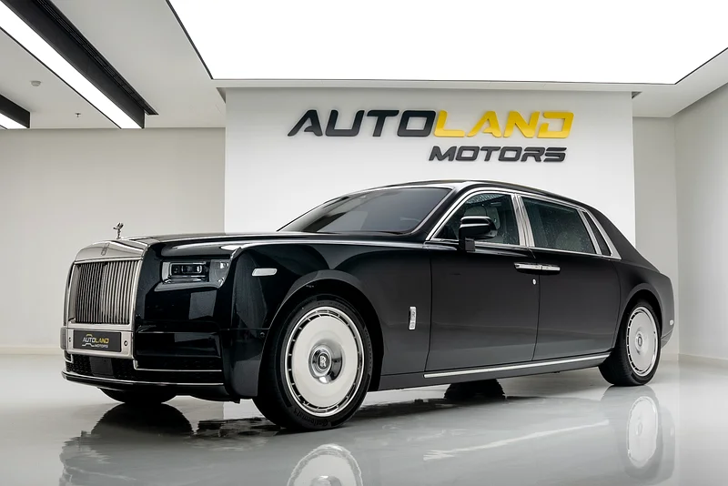 2025 ROLLS ROYCE PHANTOM EWB | GCC | MAIN DEALER WARRANTY  SERVICE | VIP REAR SEATS63222808578945110