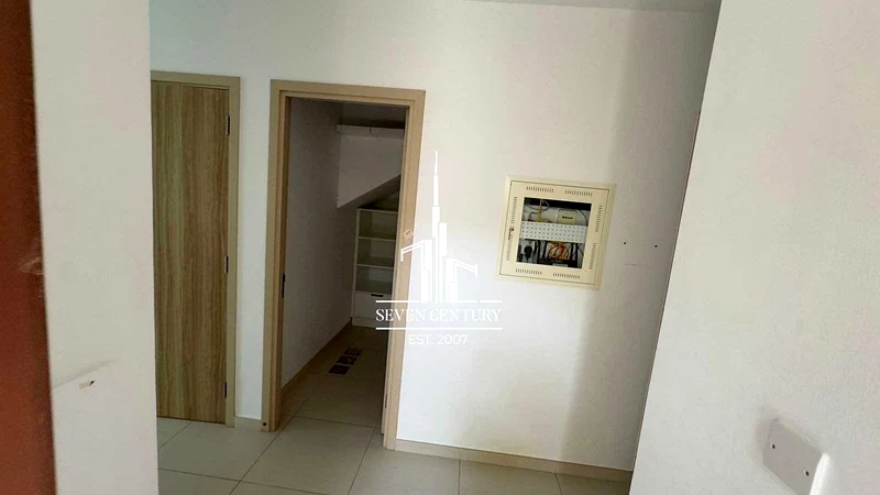 Vastu Unit | Single Row Facing Lake | Landscape63493772126850114