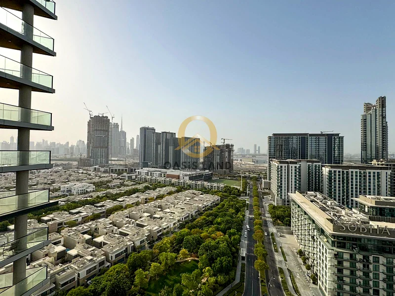 Sky Line View | Live the Dubai Dream | Neogtiable Invetsor Deal |64016677849729110