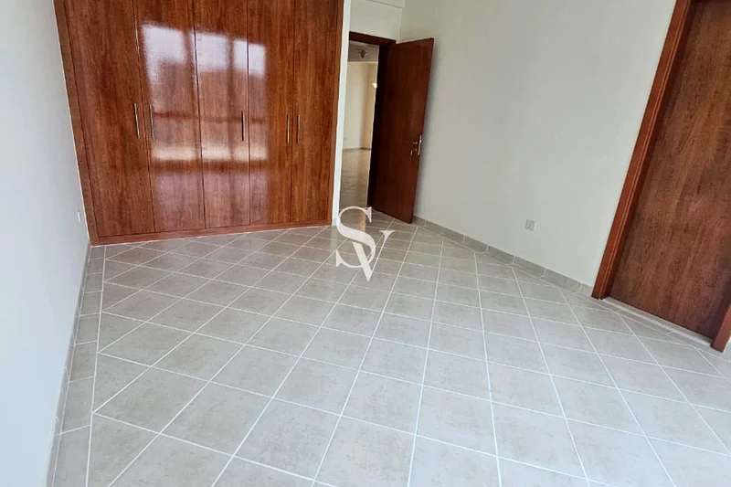 Spacious 2 BR |  1326 sq ft  |  Crescent C Sale64032028738691112