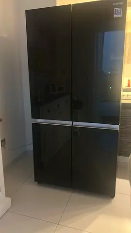 Hitachi latest model 4 door fridge freezer same like new condition perfect working