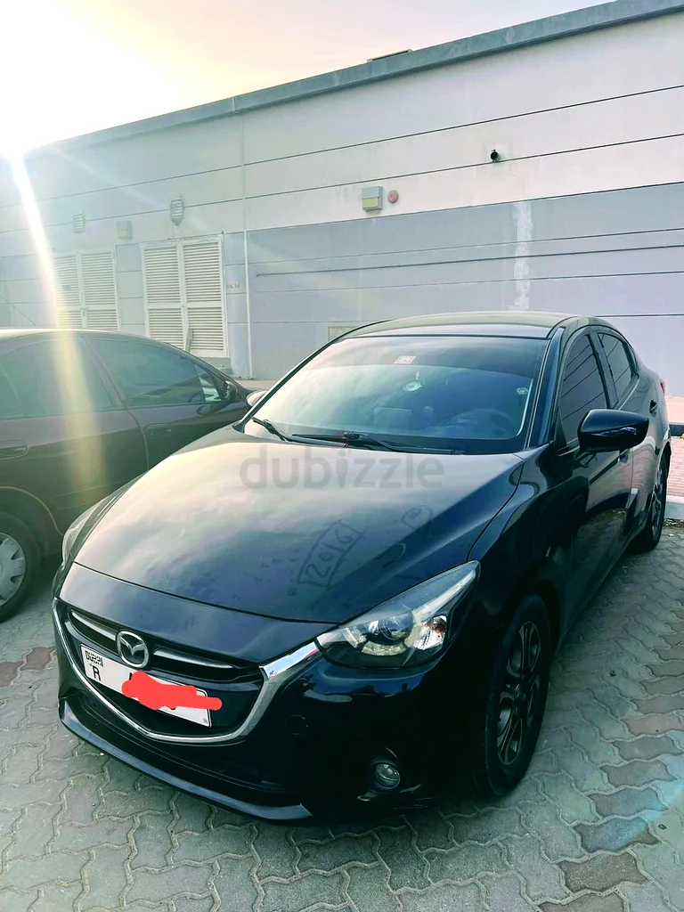 Mazda 2, sedan top model63398511995393112