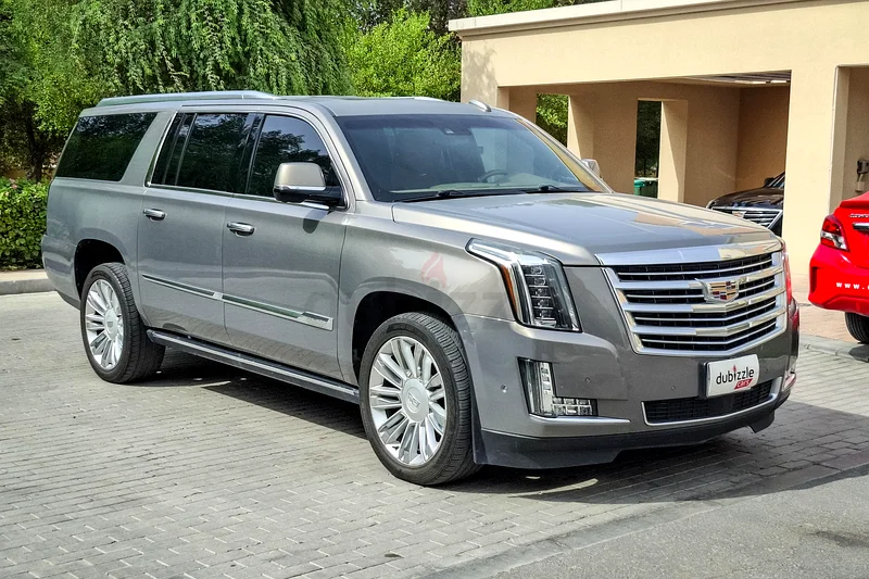 AED 1464/month | 2017 Cadillac Escalade Platinum | GCC Specs | Ref#35413263398488901377110