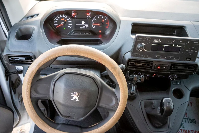 Peugeot Partner 202463398486656898113
