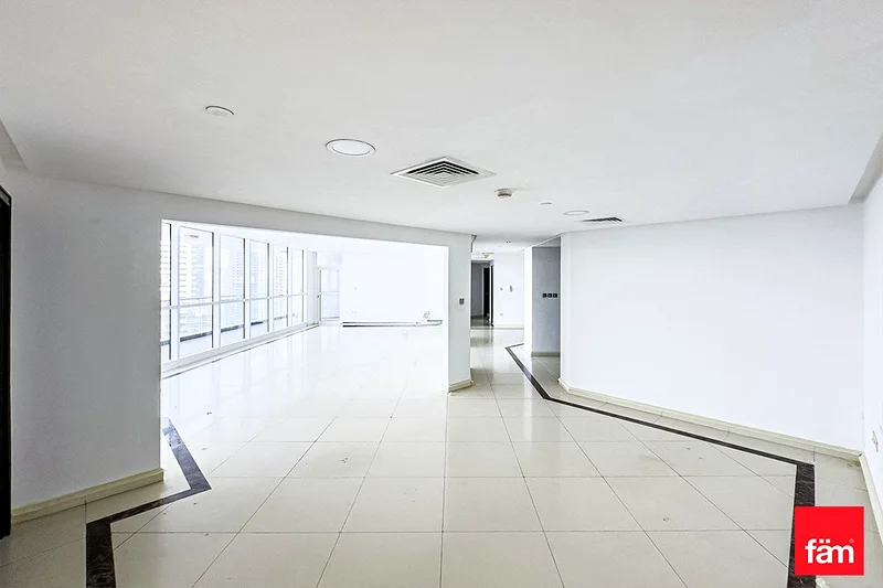 Spacious | Golf Course View | High Floor64037935427714113