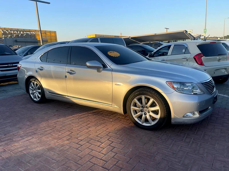 LEXUS - LS 460 L63398644813185113