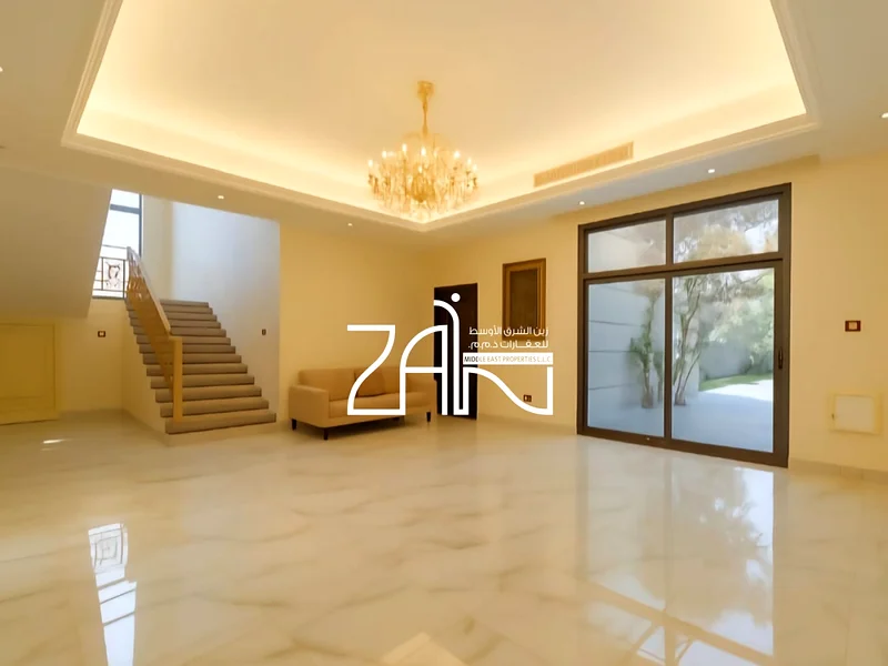 فيلا كبيرة من 6 غرف نوم مع ترخيص تجاري معتمد63838854620033112