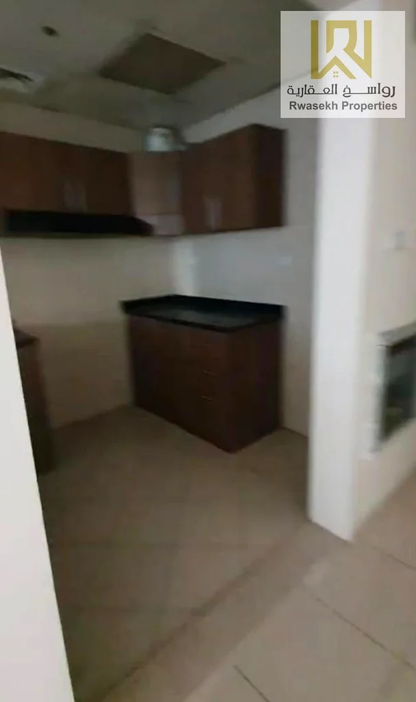 For sale a distinctive apartment in Ajman One Towers – Rashidiya    📍 Location: Ajman – Rashidiya, Ajman One Towers, 1st Floor   💰 Price: 550,000 AE63866414105346114
