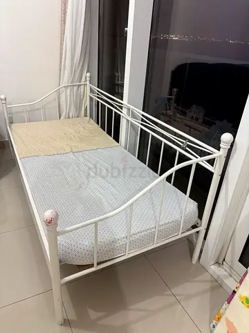 Single Bed