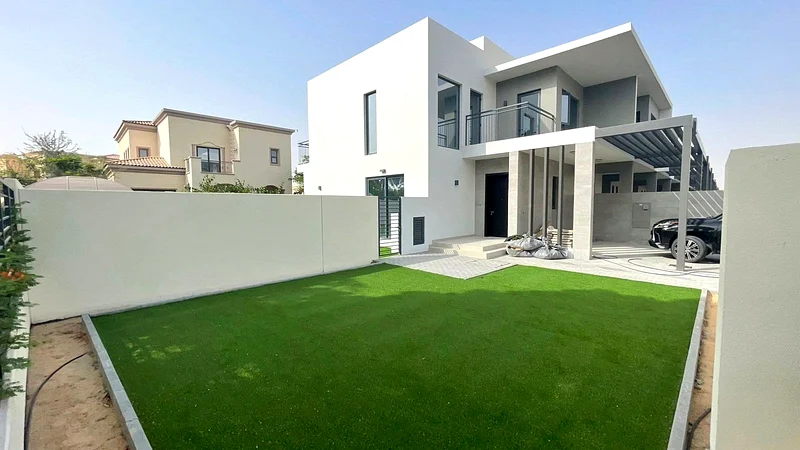 Large Plot | Corner Unit | Exclusive63915362862849110