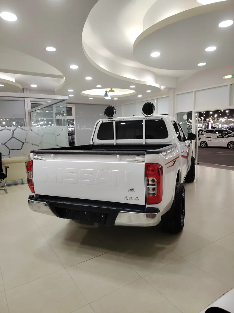 Nissan Navara 4x4 2020 GCC63399959419650114