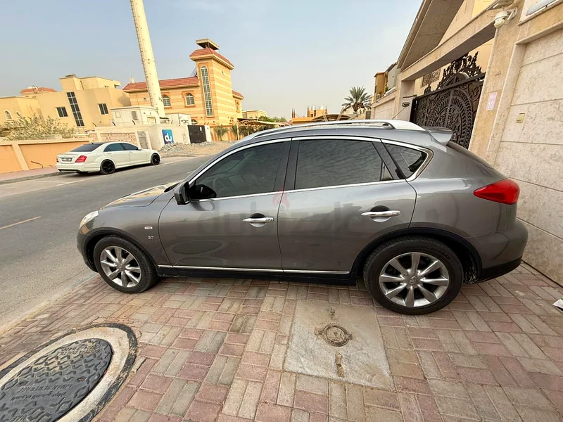 iNFNITI QX 50 GCC URGENT SALE63398579648897111