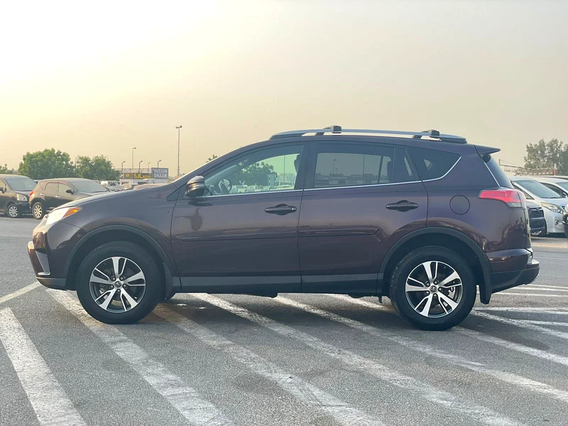 2018 Toyota Rav4 XLE Full Option 2.5L V4 - BSM Front Back Radar - Leather Seats - Push Start -63401306578306113