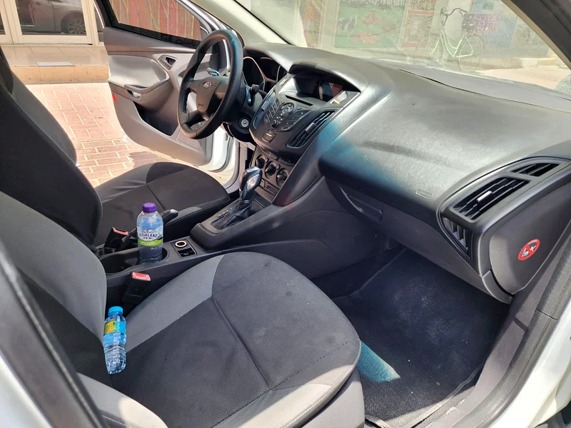CAR FOR SALE FORD FOCUS 2013 FAMILY DRIVE 12500 AED63406540194818112