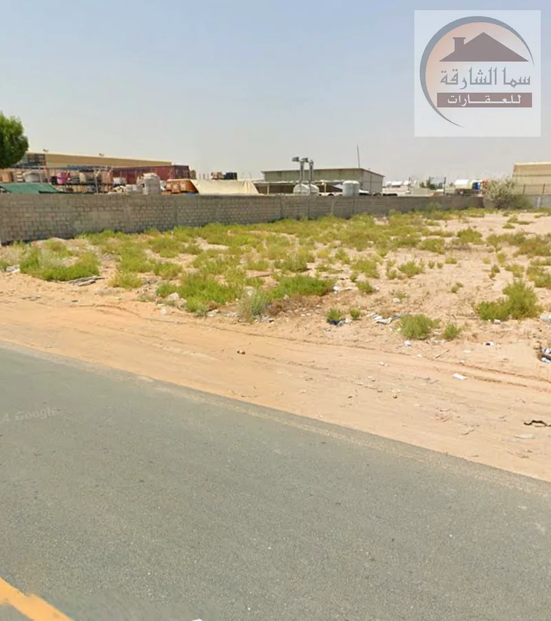 أرض للبيع في منطقة السجايا، الشارقة، المدينة الصناعية الإماراتية، بلوك 7، المدينة الصناعية الإماراتية. تبلغ مساحة الأرض بالمتر المربع 2769.6 متر مربع63819035453571114