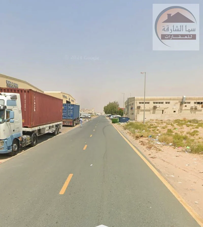 أرض للبيع في منطقة السجايا، الشارقة، المدينة الصناعية الإماراتية، بلوك 7، المدينة الصناعية الإماراتية. تبلغ مساحة الأرض بالمتر المربع 2769.6 متر مربع63819035453571112