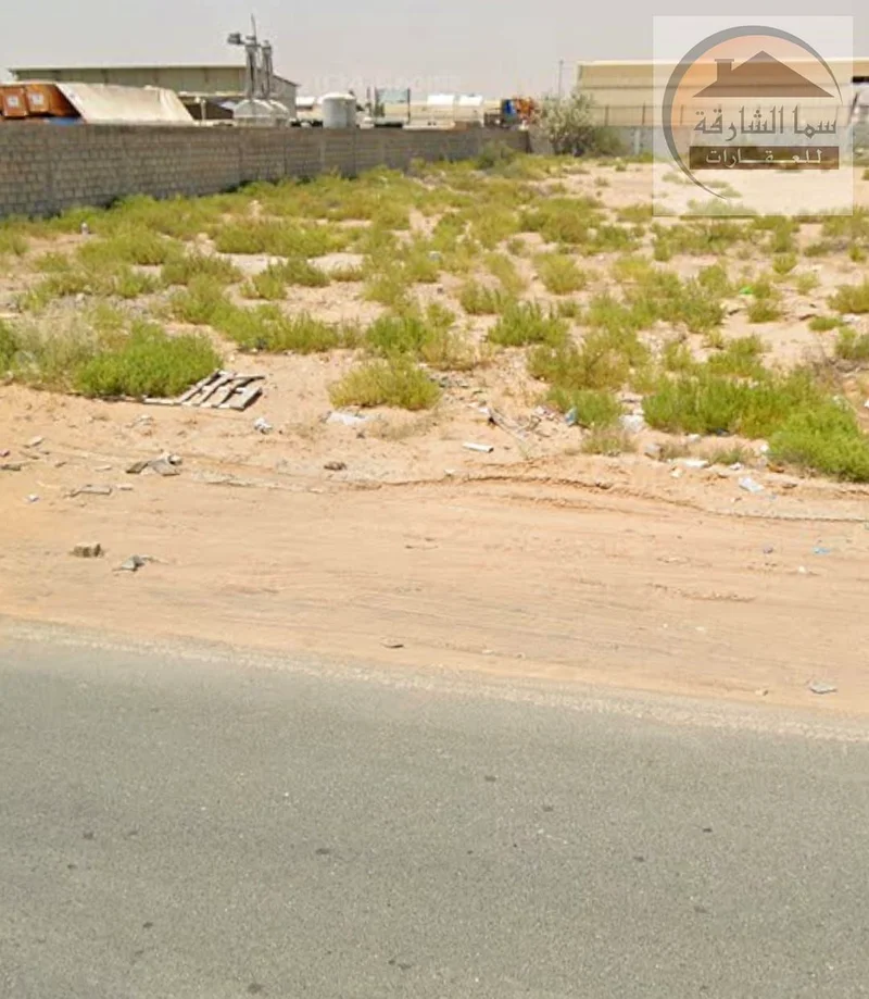 أرض للبيع في منطقة السجايا، الشارقة، المدينة الصناعية الإماراتية، بلوك 7، المدينة الصناعية الإماراتية. تبلغ مساحة الأرض بالمتر المربع 2769.6 متر مربع63819035453571113