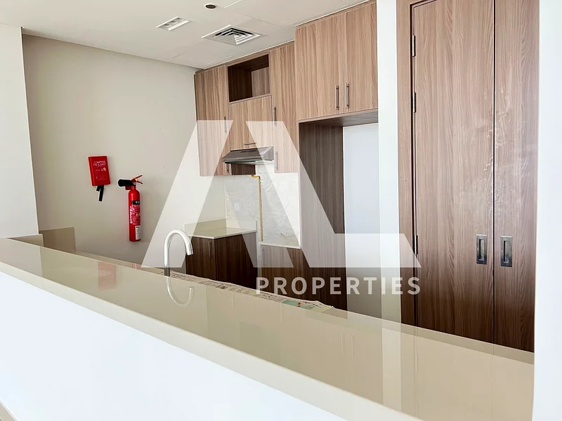1 Bed | Brand New | Ideal Investment | Waterfront63864087204098113