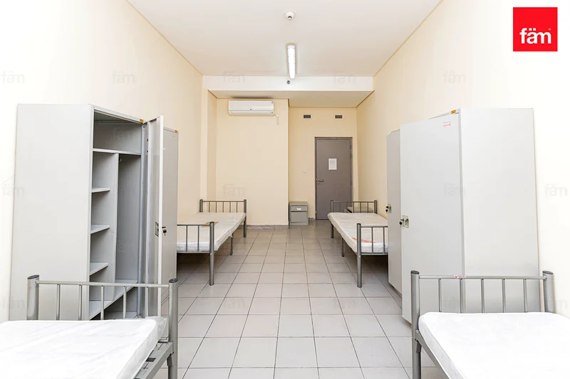 Freehold labor camp for local and GCC63823285178626112