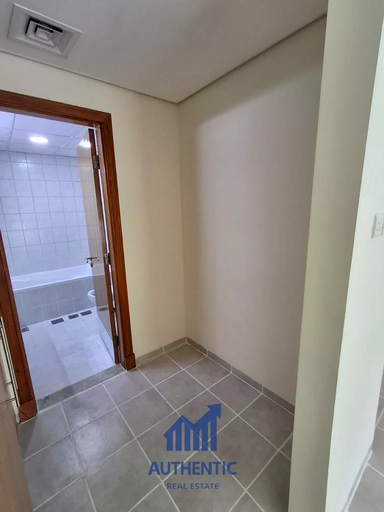 U TYPE ONE BEDROOM | NEAR METRO | POOL63936476679682114