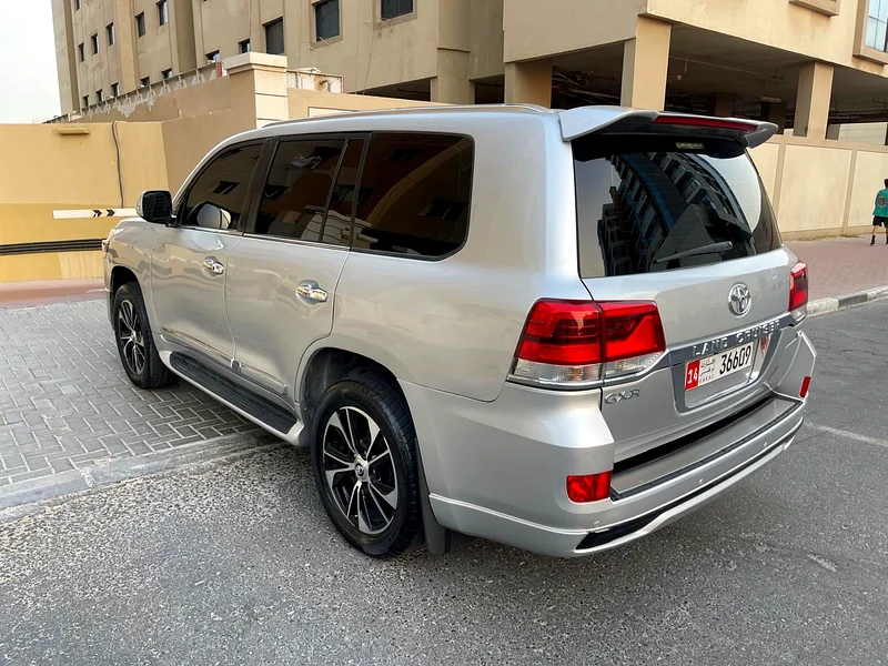 T- LAND””CRUISER | 2014 | V8 | TOP63399950456578113