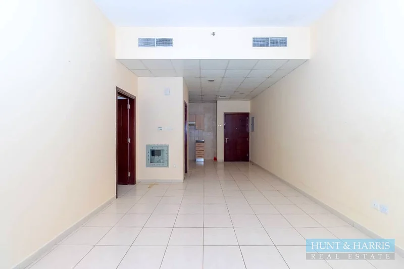 شقة بغرفة نوم واحدة للبيع في قرية ياسمين - بإطلالة على البحيرة - جديدة في السوق63855996567299111