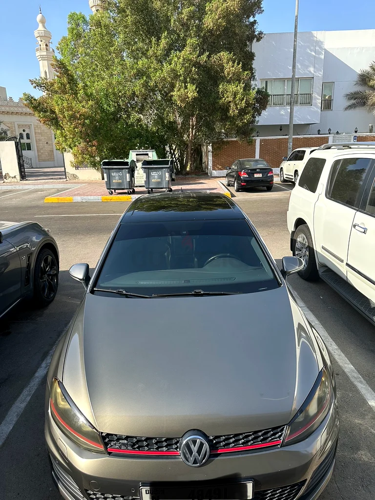Abu Dhabi63398571783682111