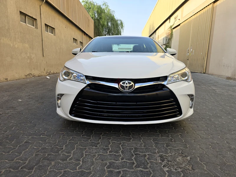 Toyota camry63401308370305114