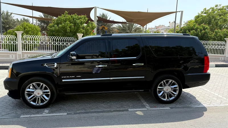 Cadillac Escalade ESV premium GCC63398489015554112
