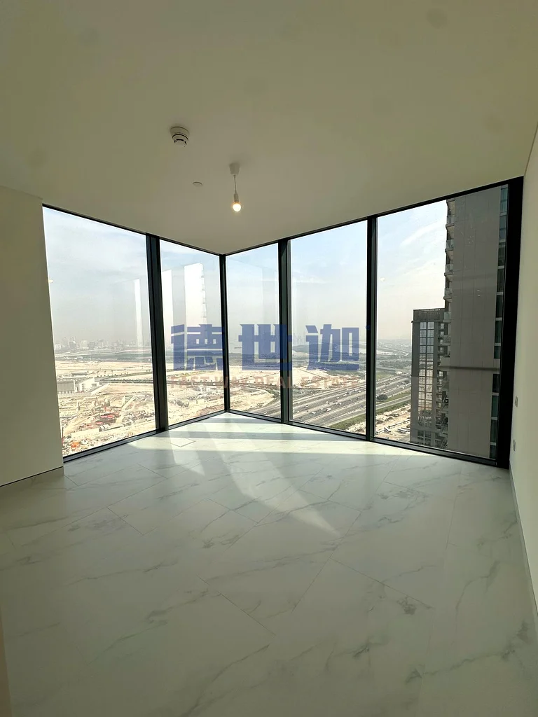 منظر وسط المدينة | طابق عالي | تخطيط كبير64017179952641113
