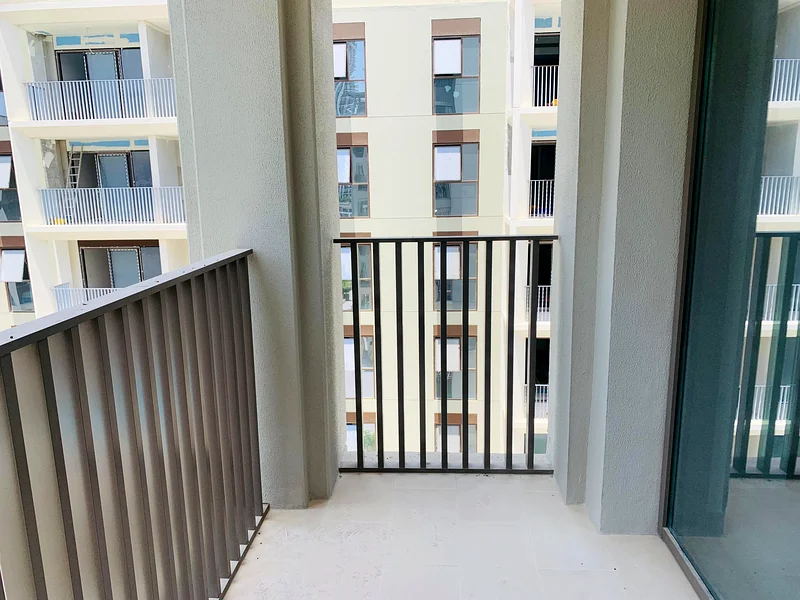 Direct Owner – 1BR in Grove Creek Beach | Pool & Community View | Ready to Move | 720 SQFT64025486856579111