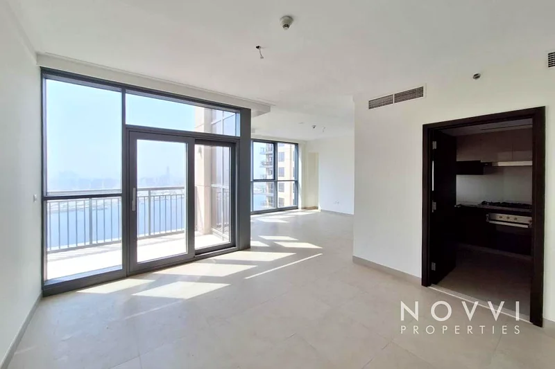 Vacant | Creek And Marina View | High Floor64027363691137111