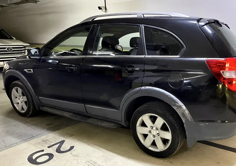 2011 Chevrolet Captiva – 7 Seater SUV, Black, Excellent Condition63398563716098112