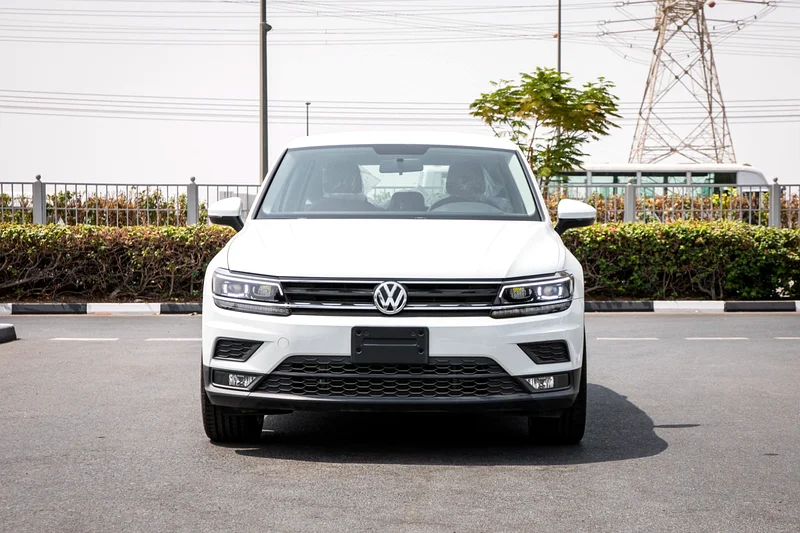 VOLKSWAGEN TIGUAN 2020 / GCC Specs / 1,100 Monthly / Warranty Is Available For Purchase63172654194817112