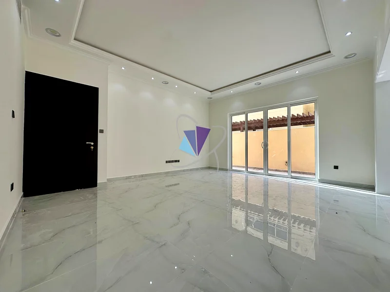 Newly Renovated | Amazing Layout | Single Row63403401699075111
