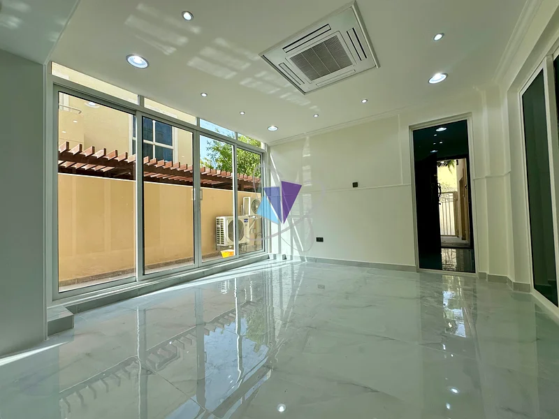 Newly Renovated | Amazing Layout | Single Row63403401699075112