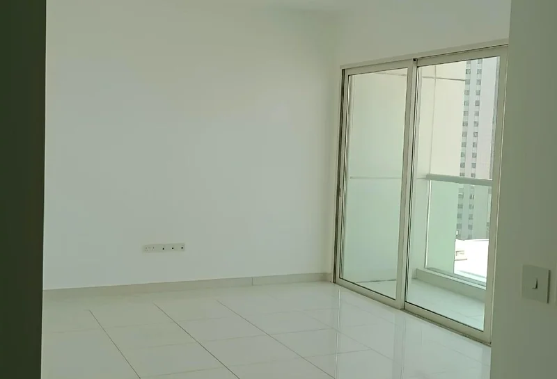 طابق عالي | شقة واسعة | مرافق رائعة63846252428802111