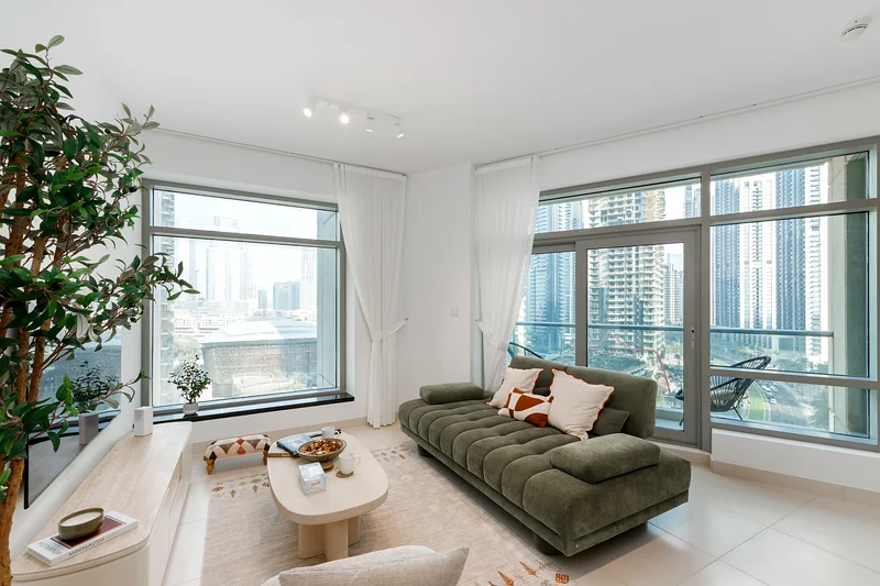 Modern Downtown 2BR, Walk to Mall, Burj Khalifa & Opera63833008574849114
