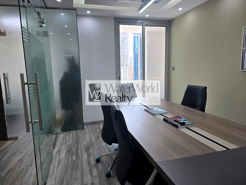 قريب من محطة المترو | وحدة مُحسّنة | مؤثثة بالكامل63826268176257113