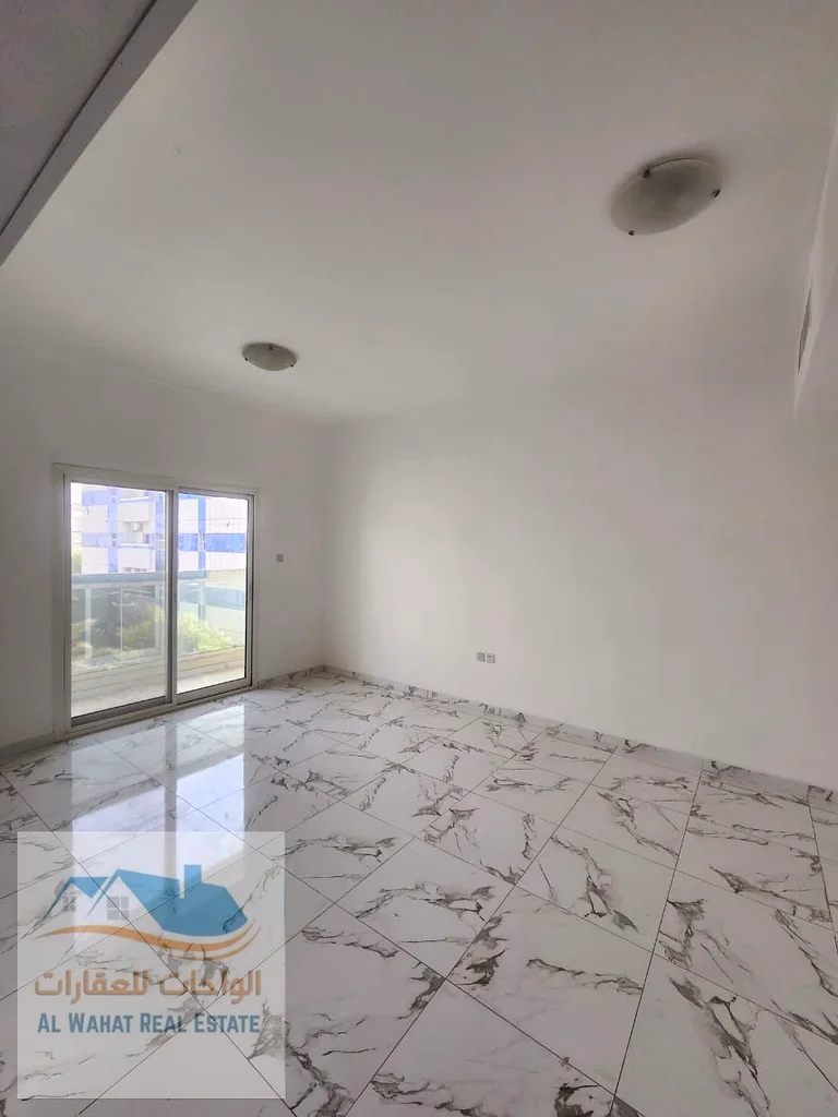 🏢 For Annual Rent – Al Rashidiya, Ajman  📍 Location: Behind the Ladies Park – a quiet, upscale area close to all essential services such as supermar63721338626690110
