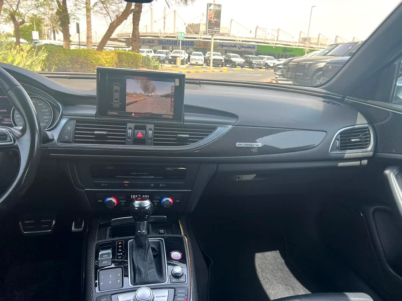 AUDI S663398609206657114