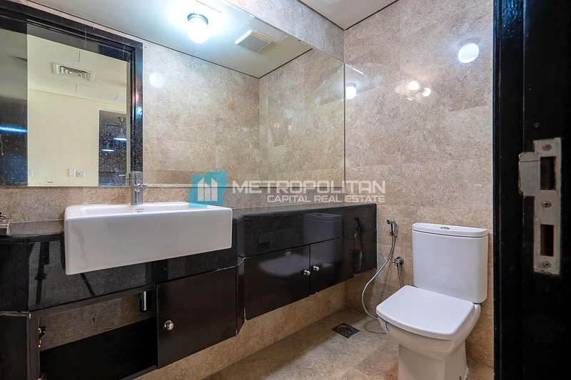 High Floor 1BR | Community Pool | Prime Location63846558769665114