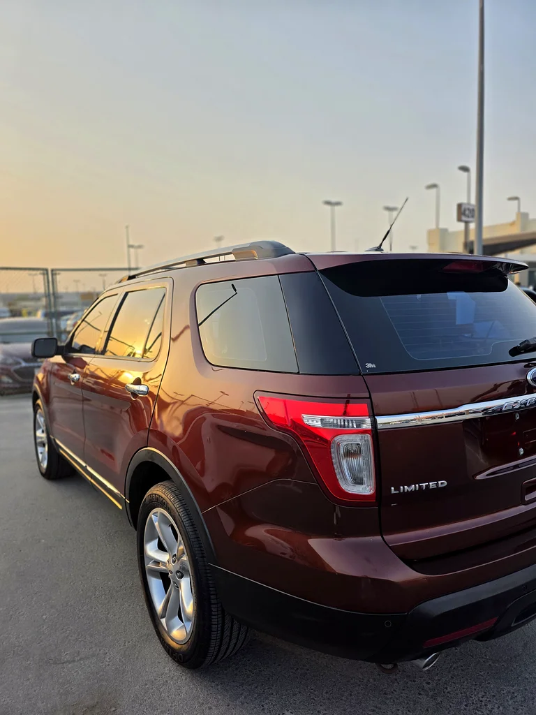 Ford Explorer 201563399889663106114