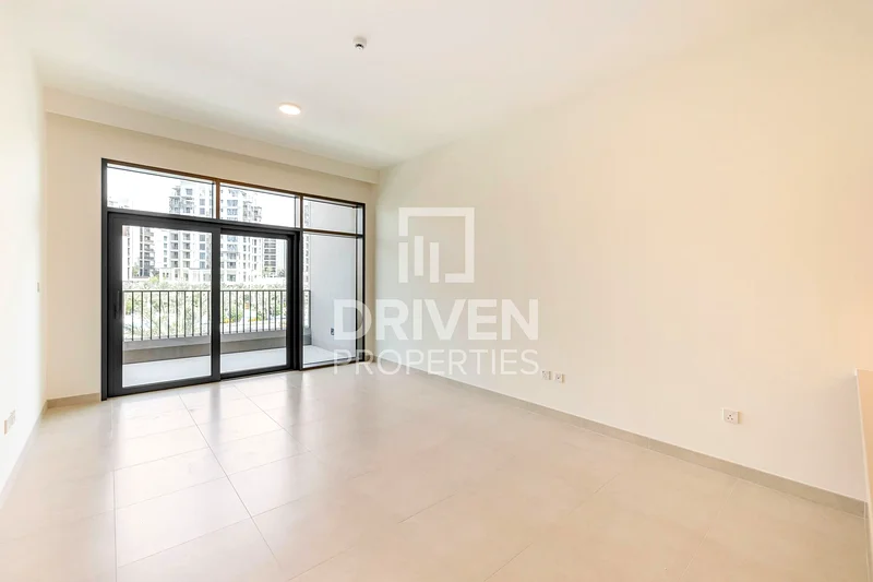 Spacious Apt | Vacant and Best Layout | Sea View64026986850179113