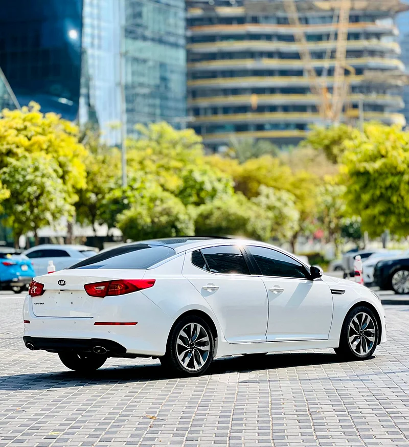 KIA OPTIMA FULL OPTION GCC SPECS IN EXCELLENT63398622293251113