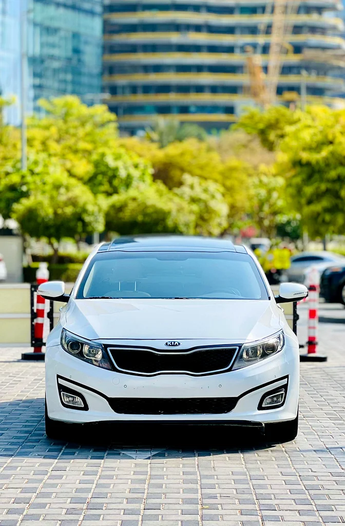 KIA OPTIMA FULL OPTION GCC SPECS IN EXCELLENT63398622293251111