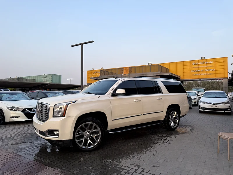 GMC Yukon XL Denali 201563398502402817111