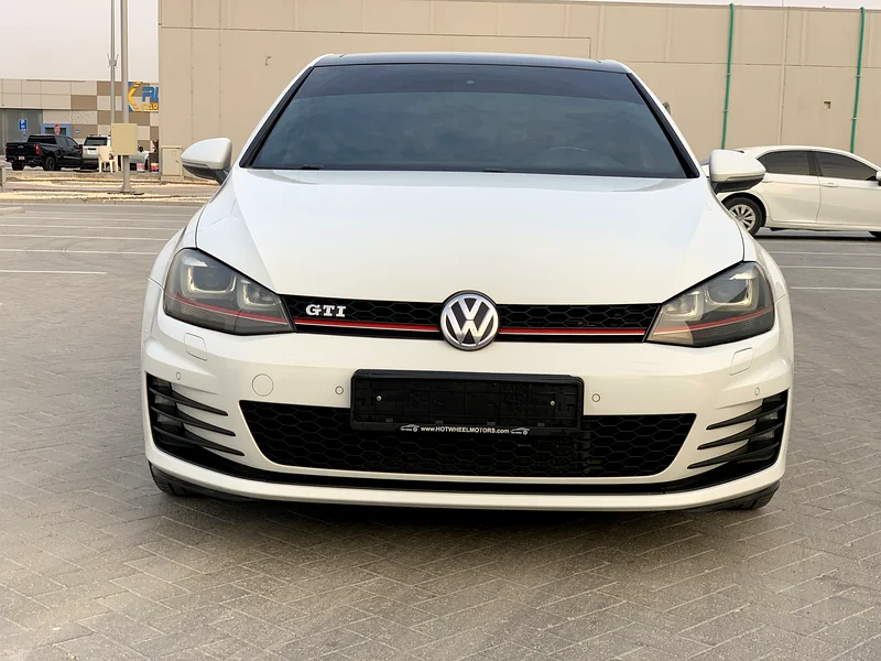 Golf GTI 2016, Gulf version, full option, mileage 158,000, first owner63398573316737111