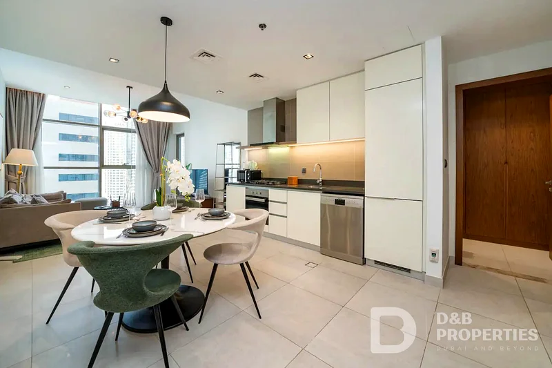 Best View | Mid Floor | Spacious Apartment64036410416385114