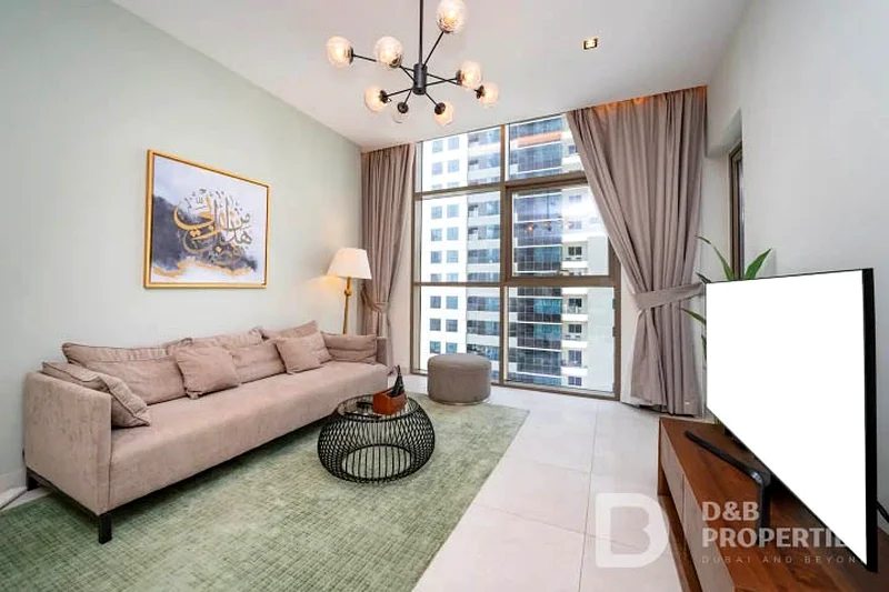 Best View | Mid Floor | Spacious Apartment64036410416385112